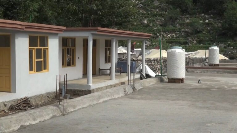 sartiki mp3.02_26_46_29.Still004